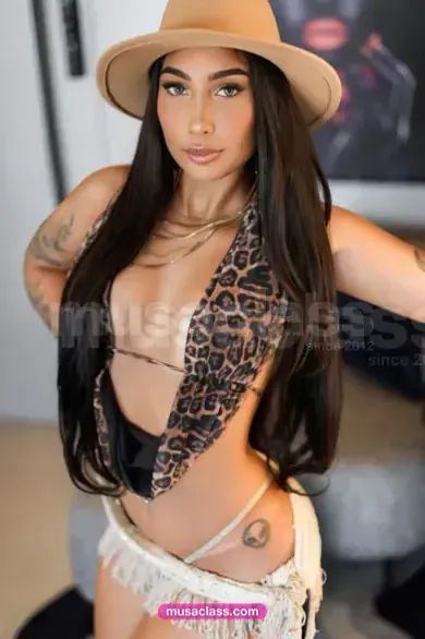 Liz Farias