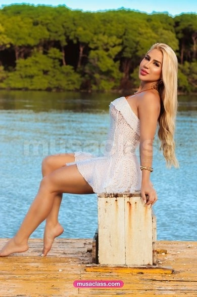 Foto Profissional de Virginia Alencar em Fortaleza - 1