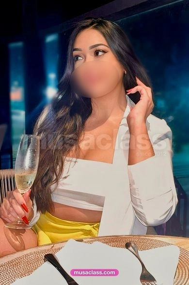 Foto Profissional de Monique Vilela em Fortaleza - 3